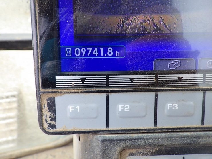 2016-komatsu-pc490-lc-11-image-36