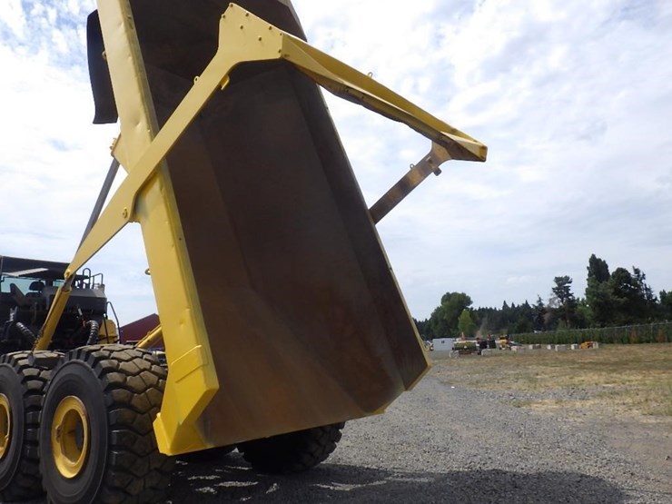2016-komatsu-hm400-5-image-20