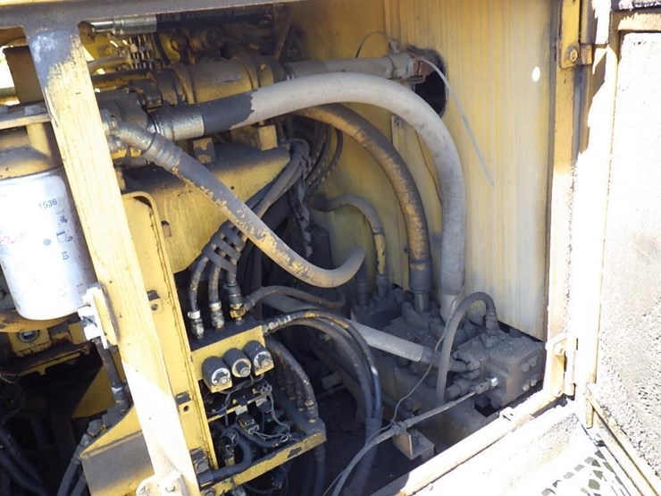 1993-komatsu-pc650-lc-5-image-15