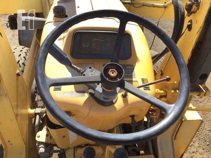 2000-new-holland-545d-image-6