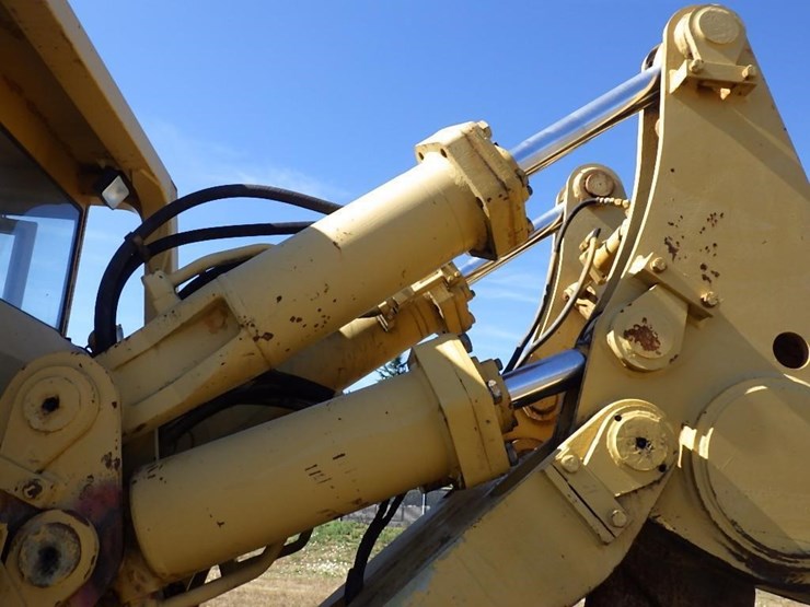 1978-komatsu-d155-image-23