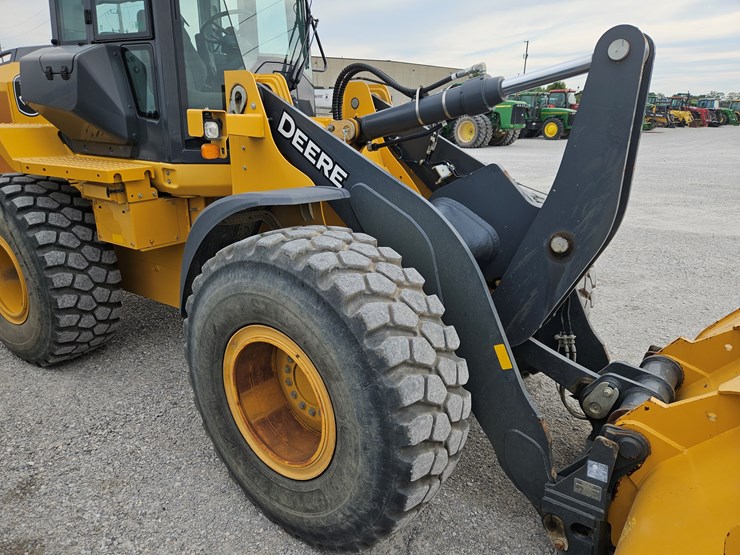 2021-deere-524p-image-24