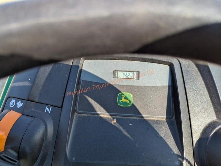 john-deere-x304-image-10