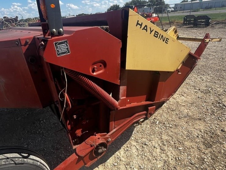 new-holland-1465-image-9