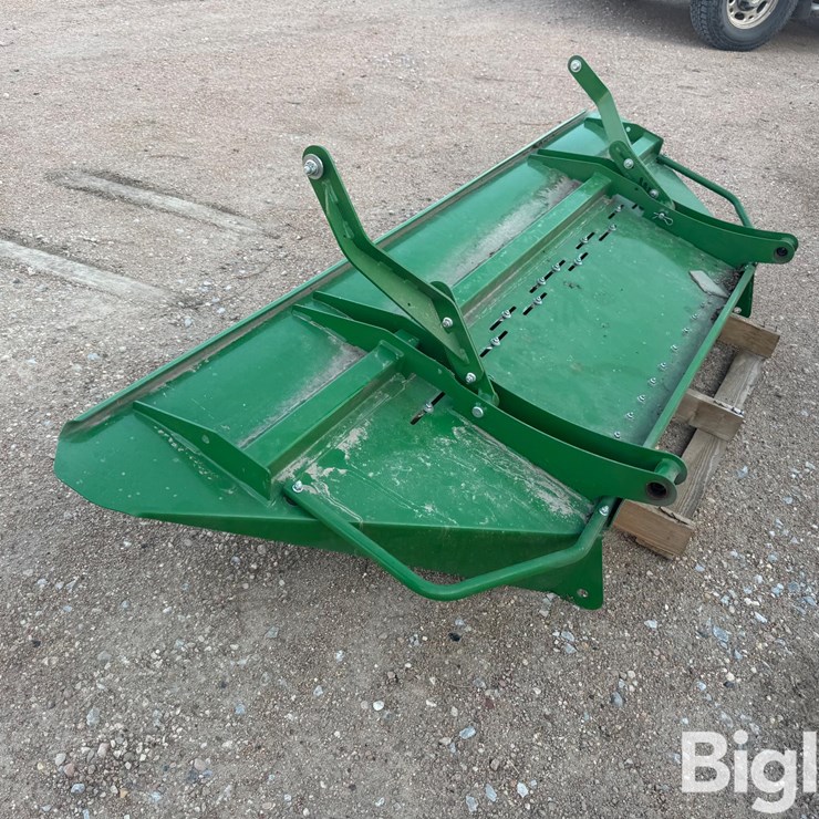 JOHN DEERE 102