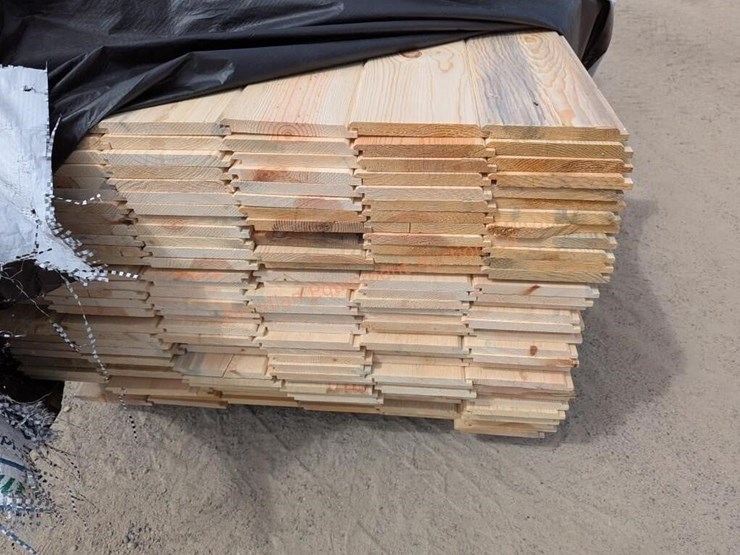 ponderosa-pine-#3c-shiplap-boards-image-2