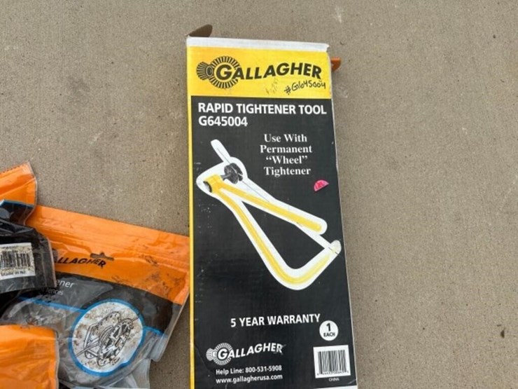 wire-tightners,-tightning-tool,-ear-tags,-goggles-image-3