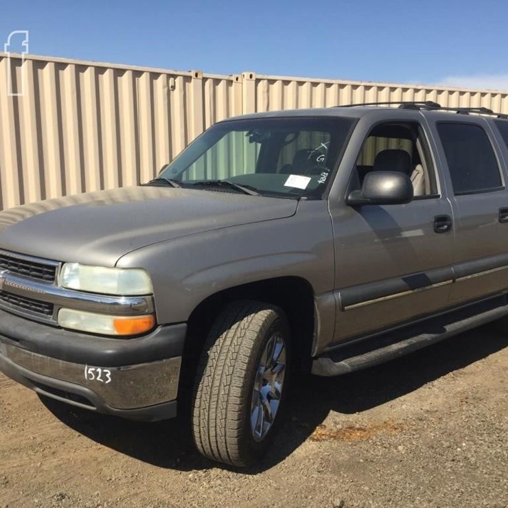2003 CHEVROLET SUBURBAN