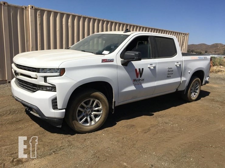 2019-chevrolet-silverado-image-1