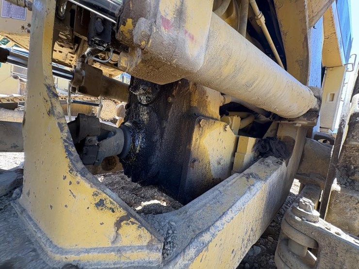 1986-caterpillar-825c-image-15