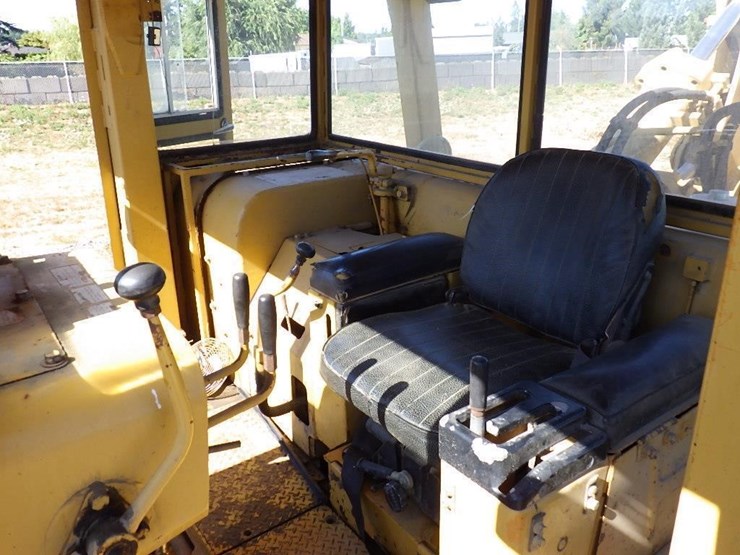 1978-komatsu-d155-image-32