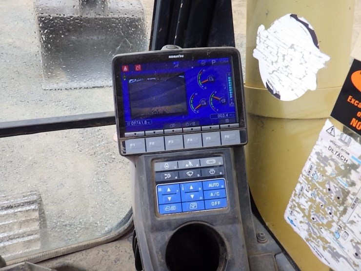 2016-komatsu-pc490-lc-11-image-34