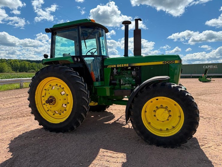 1990-john-deere-4055-image-3