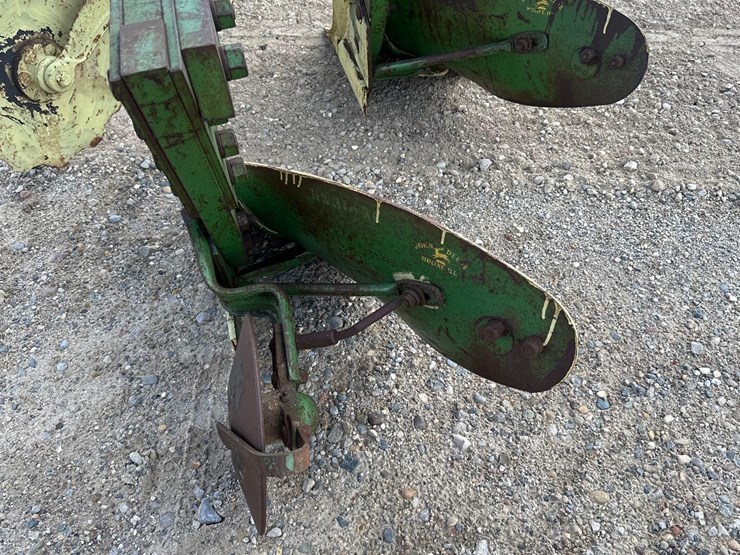 john-deere-412-image-5