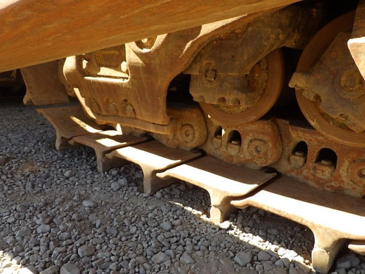 2004-komatsu-d275ax-5-image-37
