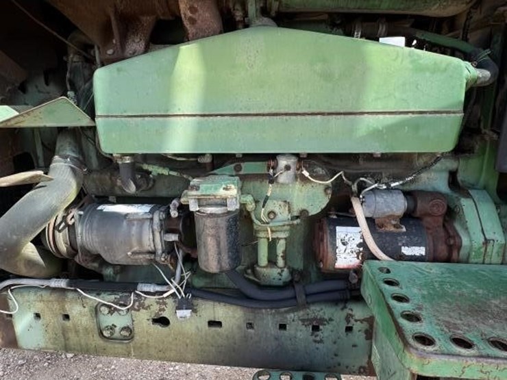 john-deere-4640-image-16