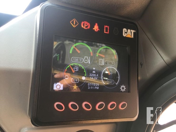 2020-caterpillar-289d3-image-6