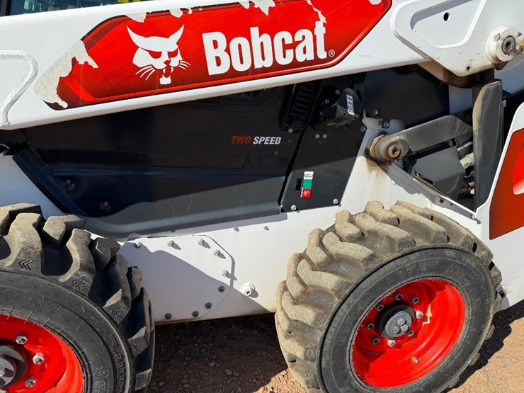 2020-bobcat-s76-image-10