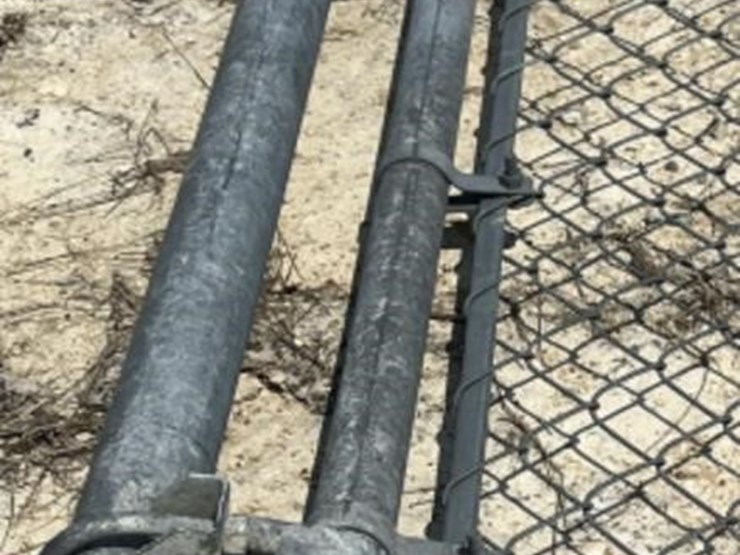 l3---chain-link-gate-image-10