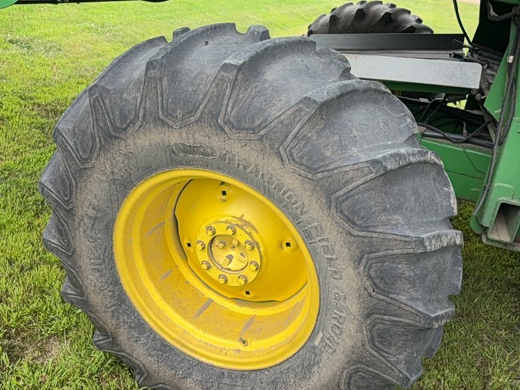 john-deere-9600-image-9
