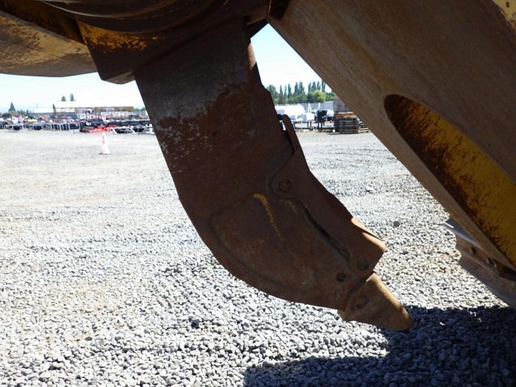 2007-komatsu-d155ax-6-image-31