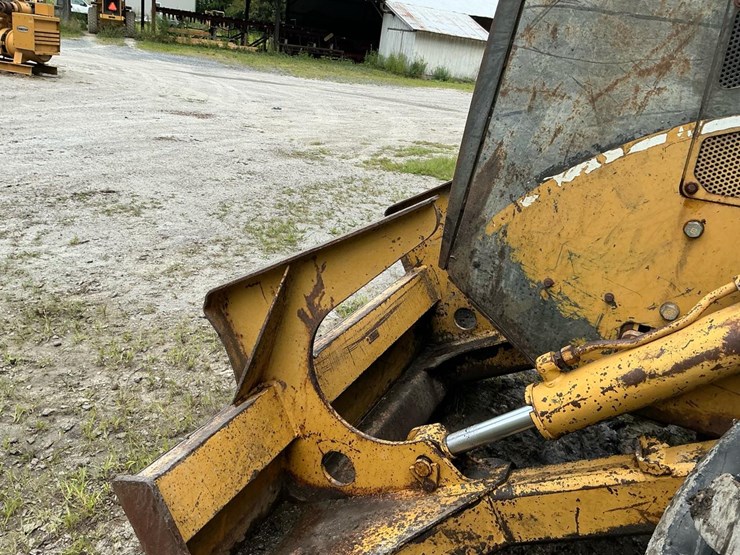 caterpillar-515-image-19