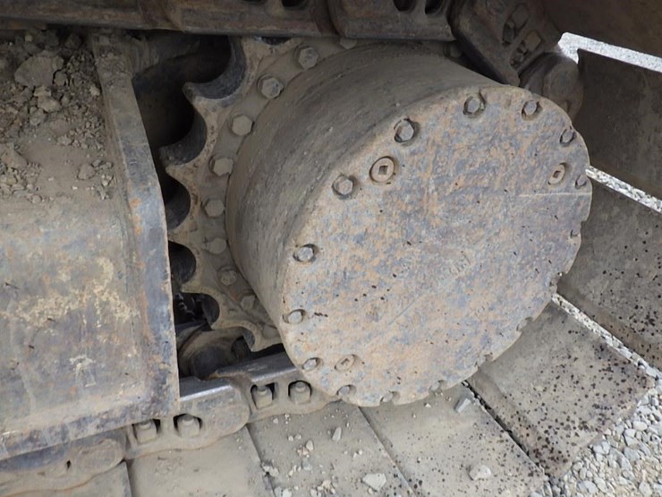 2016-komatsu-pc490-lc-11-image-42