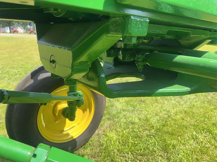 1964-john-deere-3020-image-37