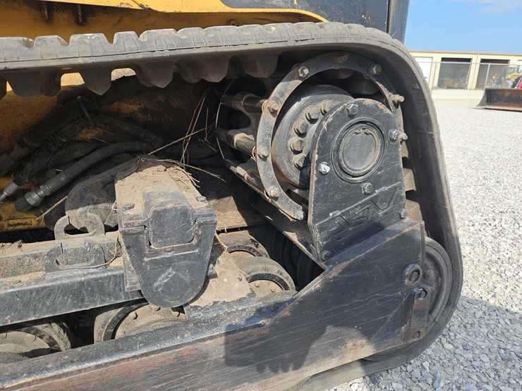 2004-caterpillar-277-image-15