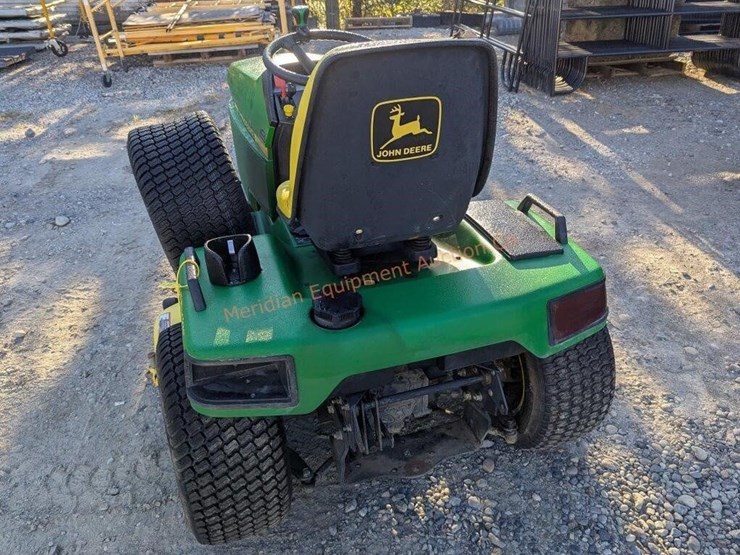 john-deere-425-image-8