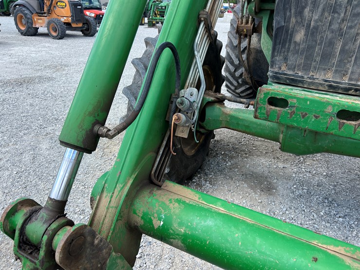 john-deere-7610-image-4