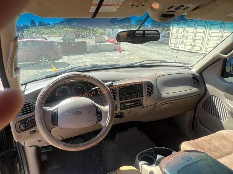 2002-ford-f150-king-ranch-image-30