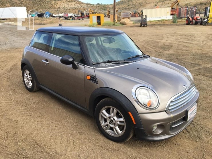 2012-mini-cooper-image-2