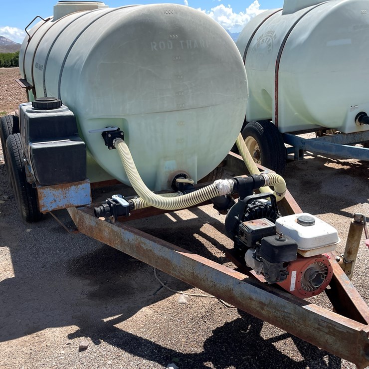 #9139 • 1000-Gallon Fertilizer Tank
