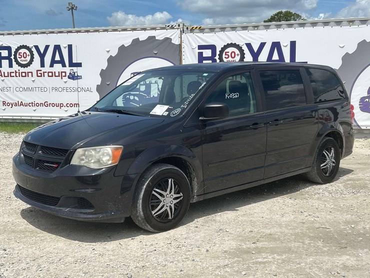 2012-dodge-grand-caravan-image-1