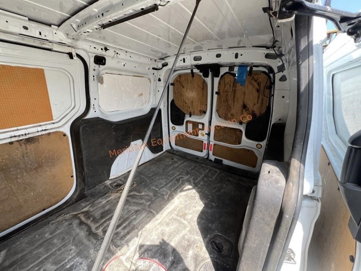 2014-ford-transit-connect-image-28
