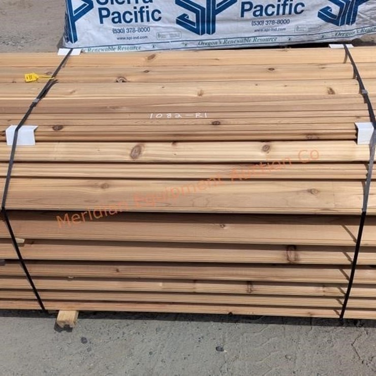 6' Cedar Log Cabin Siding