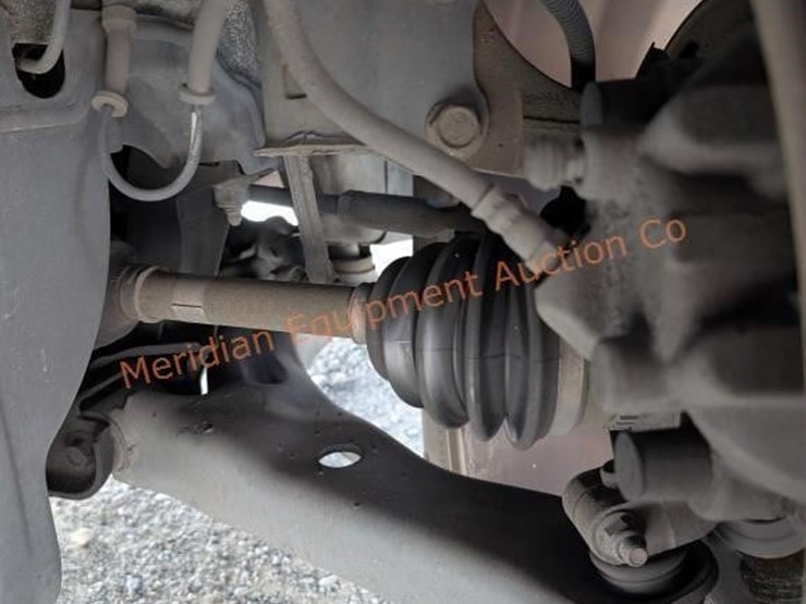2010-ford-escape-image-37