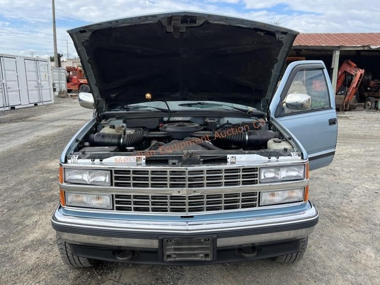 1990-chevrolet-k2500-image-19