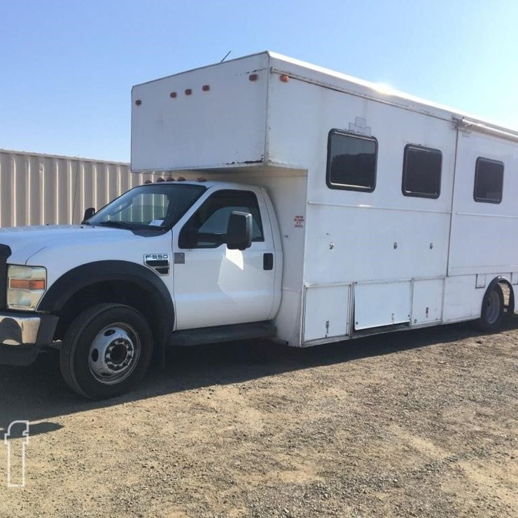 2008 FORD F550 XL