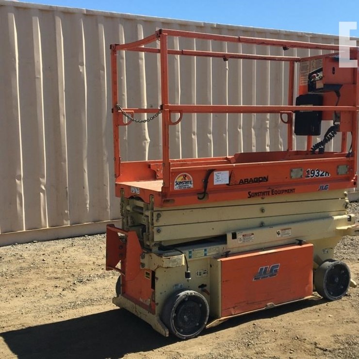 2016 JLG 1932RS