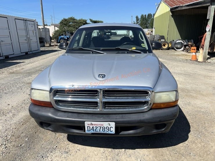 2004-dodge-dakota-image-8
