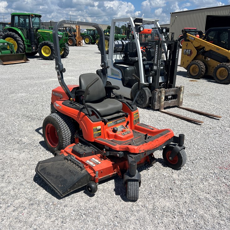 KUBOTA ZG227