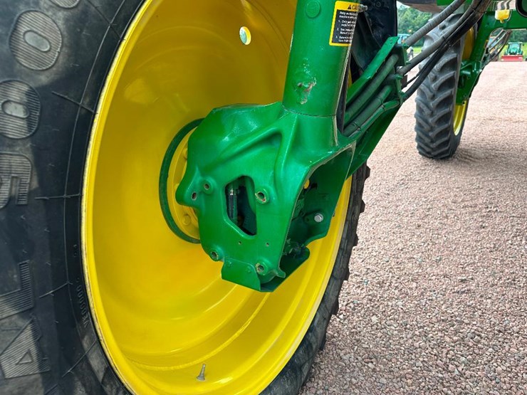 2012-john-deere-4730-image-45