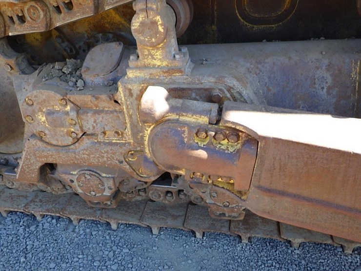 2004-komatsu-d275ax-5-image-25