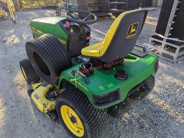 john-deere-425-image-9