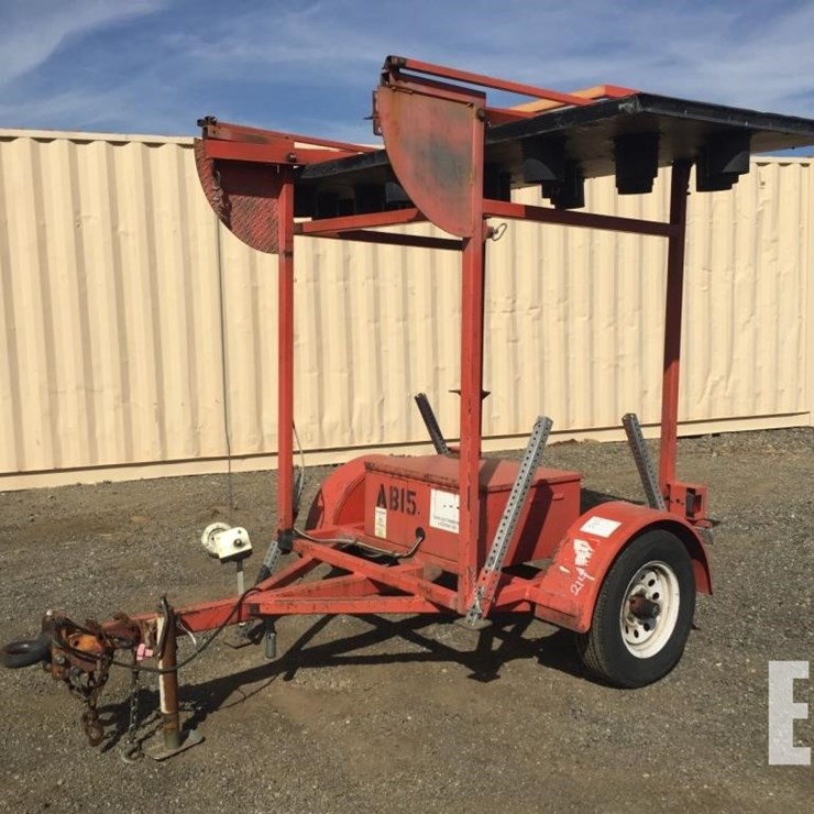 2010 MYERS & SONS ARROW BOARD