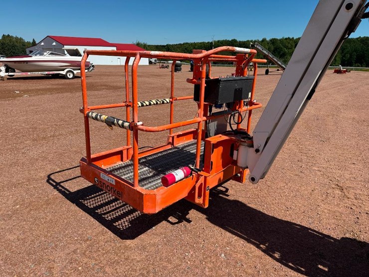 2019-snorkel-a46jrt-image-33