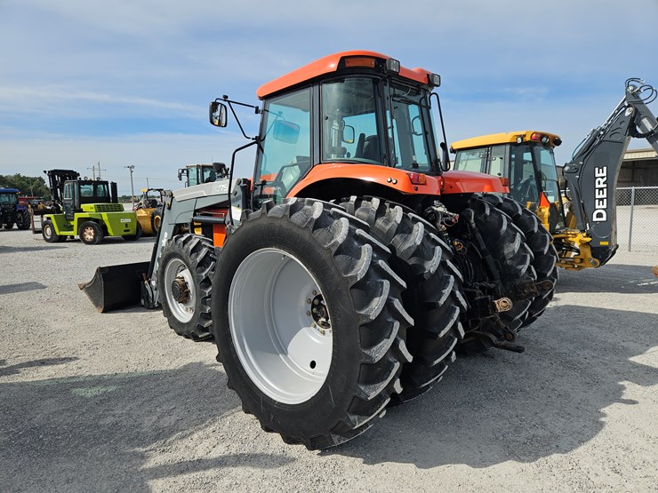 2001-agco-rt130-image-14