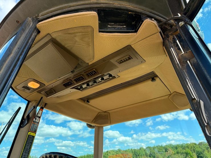 1990-john-deere-4055-image-36